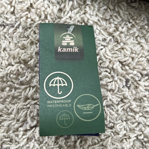 Kamik Abigail black size 7, NIB - Picture 3 of 10